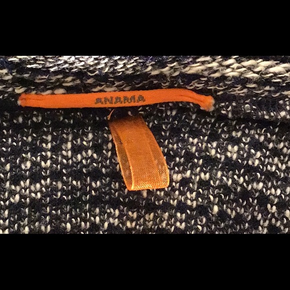 Anama by Anthropology Black and Peach Abstract Multi-fabric sweater blouse M - Picture 4 of 4